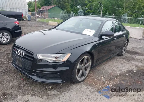 2014 Audi S6 4.0T Prestige z USA, uszkodzony, nr VIN WAUF2AFC4EN147876